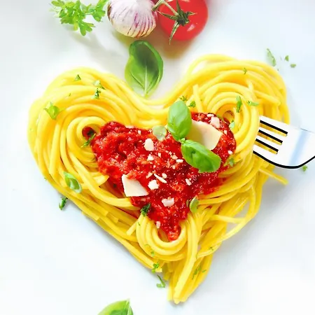 ホテル Alpen-herz Romantik & - Adults Only 4*
